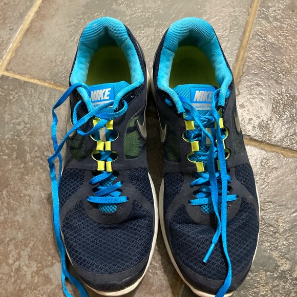 Nike LunarEclipse 2. Running Shoe. Women’s size 9 - Picture 6 of 12